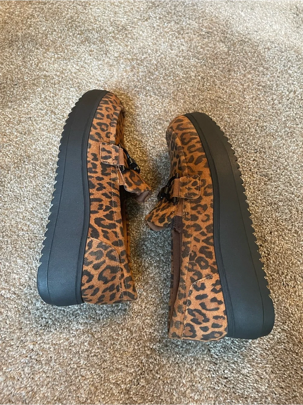 Clark’s Collection Zylah Erin Leopard Print Platform Loafers - Slip-Ons Size 8